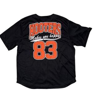 NWT Hooters Button Up Baseball Jersey 83 Hooters Makes You Happy Mens Large